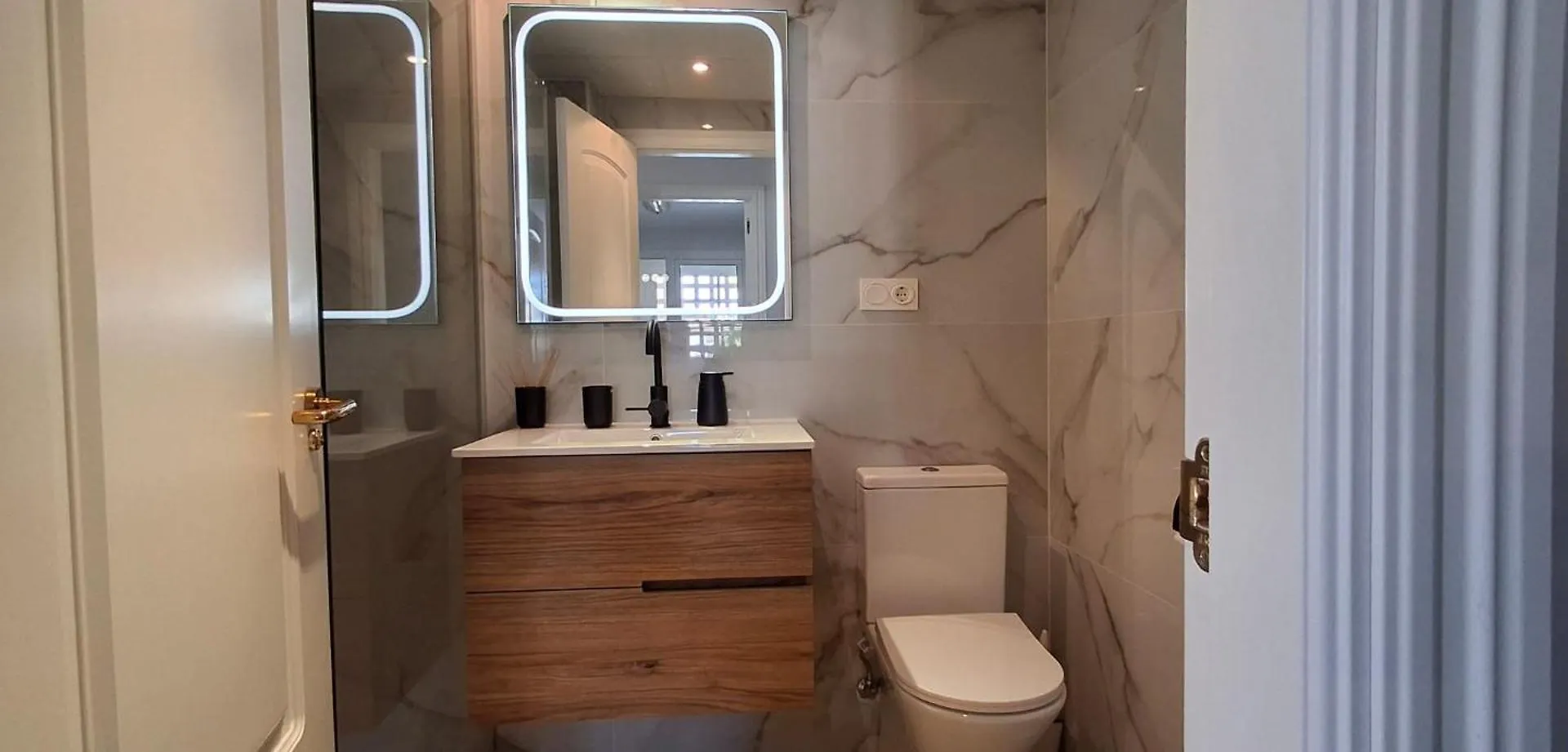 Superb 3 Beds Duquesa Port Διαμέρισμα Manilva